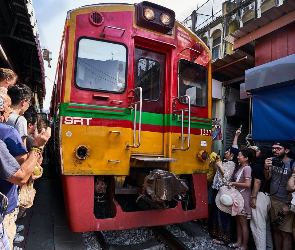 Mae Klong Railway Market